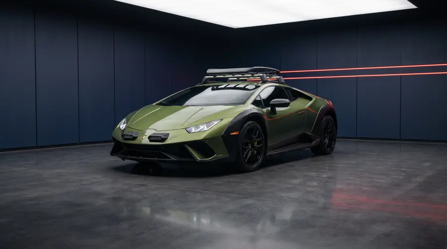 2024 Lamborghini Huracan Sterrato in Verde Gea